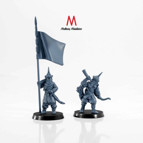 Southron Commanders with Banner and musician with War Horn fantasy skirmish wargaming miniatures designed by Medbury Miniatures 3D printed by Forgemaster Miniatures